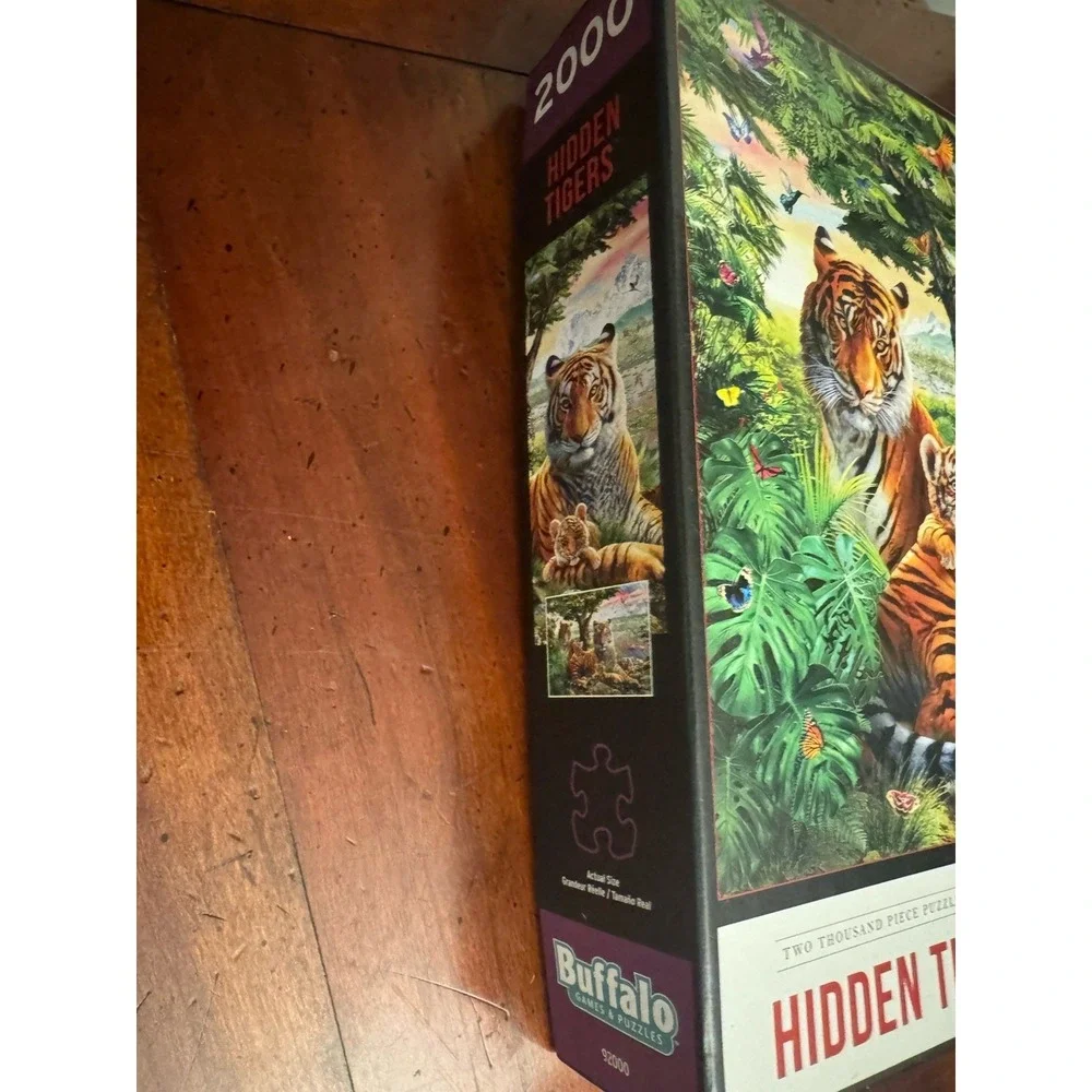 Buffalo 2000 Piece Puzzle HIDDEN TIGERS cubs birds water‎ Ages 14+